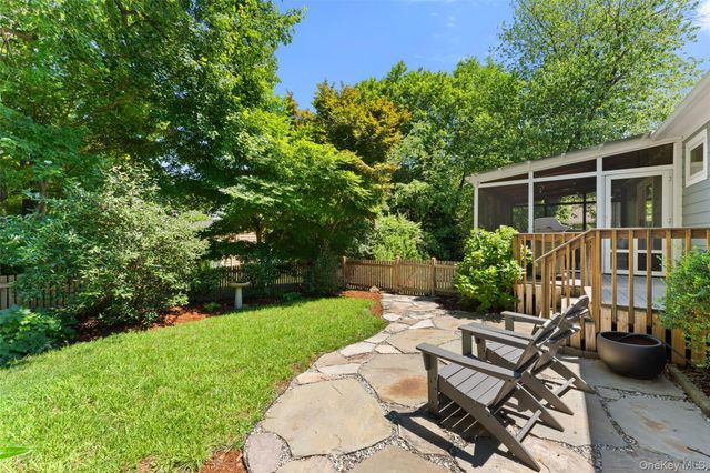 170 Crest Drive, Tarrytown, NY 10591