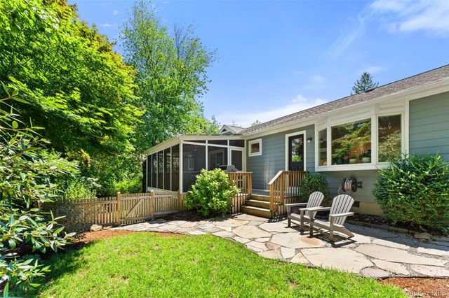 170 Crest Drive, Tarrytown, NY 10591
