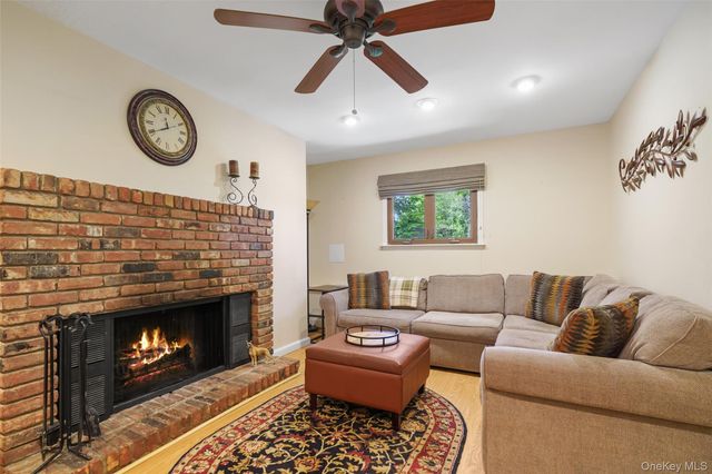 90 Timberlane Court, Yorktown Heights, NY 10598