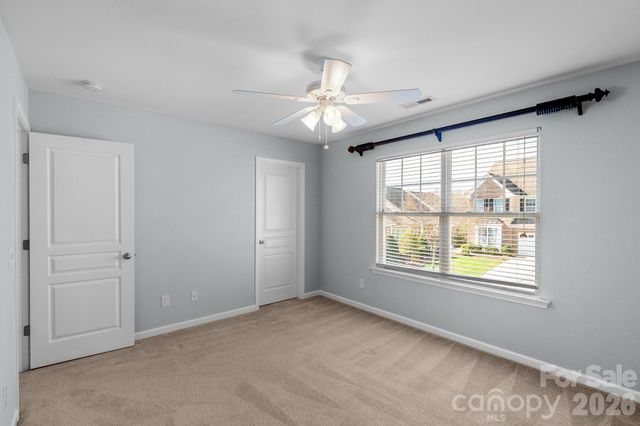 4419 Forest Gate Lane, Charlotte, NC 28270