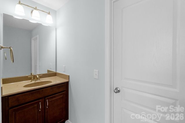 4419 Forest Gate Lane, Charlotte, NC 28270