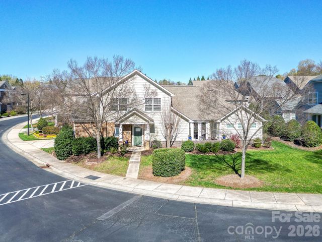 4419 Forest Gate Lane, Charlotte, NC 28270