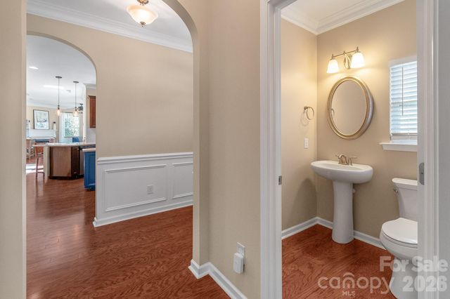 4419 Forest Gate Lane, Charlotte, NC 28270