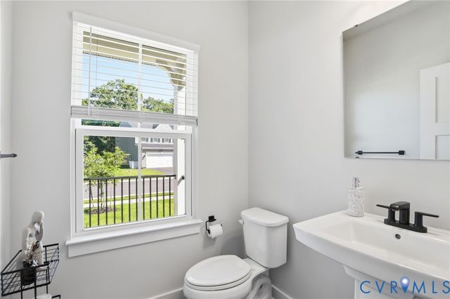 2024 Enon Station Dr, Chester, VA 23836