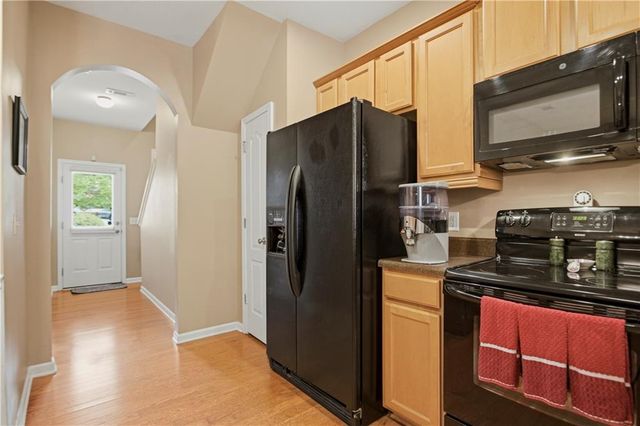 534 Ridge View Crossing, Woodstock, GA 30188