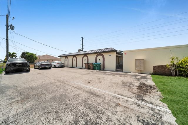 4516 Santa Barbara BLVD 3, Cape Coral, FL 33914