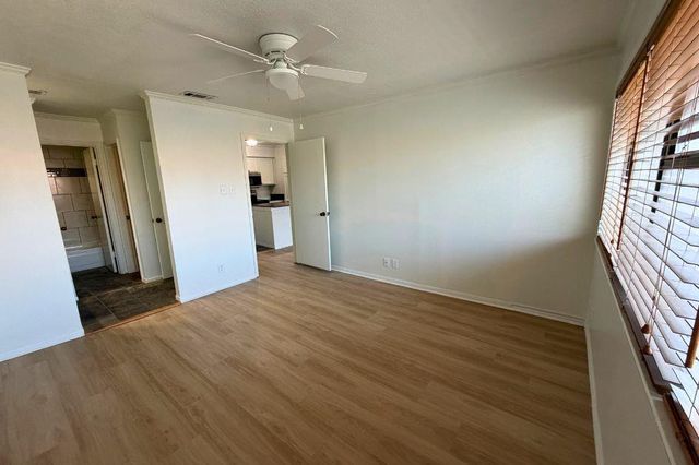 8888 Tallwood DR 2311, Austin, TX 78759