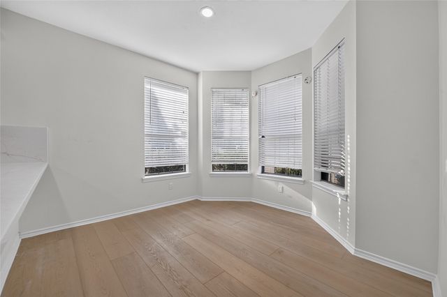 738 Harbour Town Drive, Lake Dallas, TX 75065