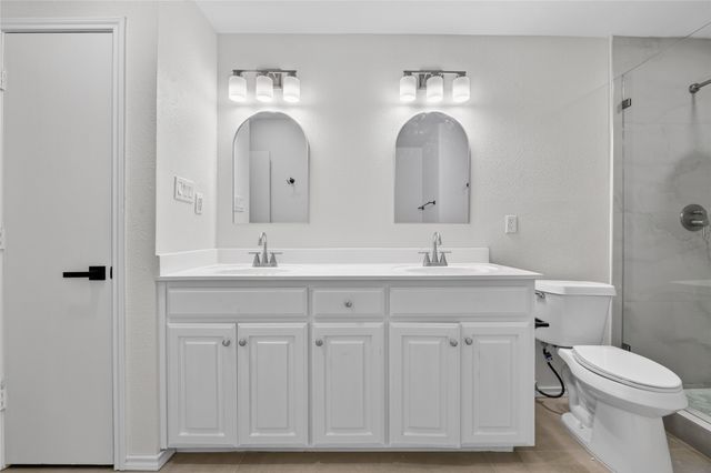 738 Harbour Town Drive, Lake Dallas, TX 75065