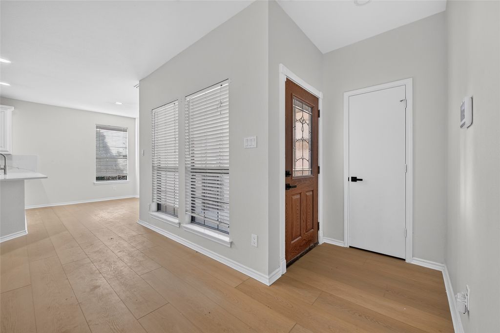 738 Harbour Town Drive, Lake Dallas, TX 75065 — photo 4