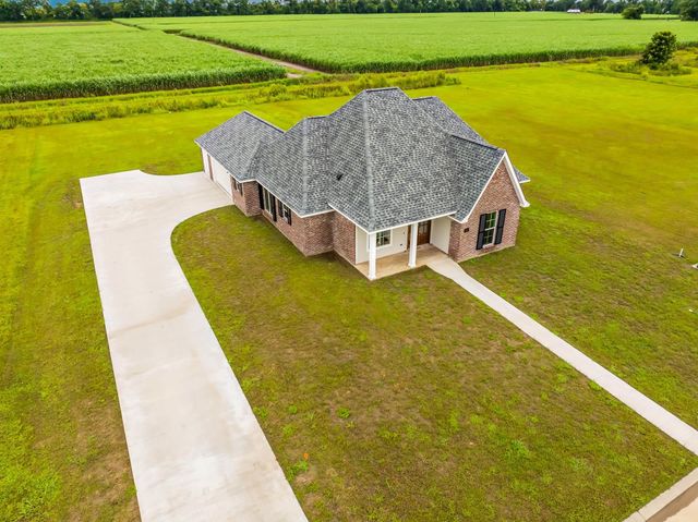 216 Morning Star Drive, Thibodaux, LA 70301
