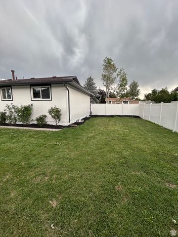 9789 S 285 E, Sandy, UT 84070