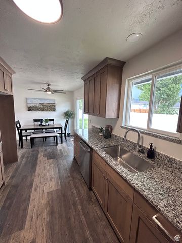 9789 S 285 E, Sandy, UT 84070