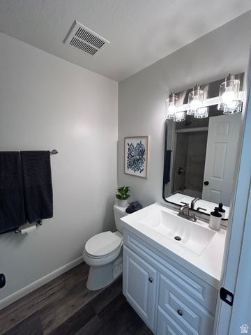 9789 S 285 E, Sandy, UT 84070