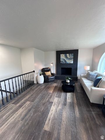 9789 S 285 E, Sandy, UT 84070