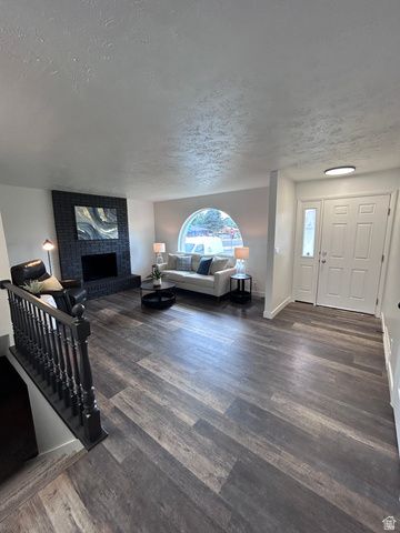9789 S 285 E, Sandy, UT 84070