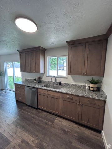 9789 S 285 E, Sandy, UT 84070