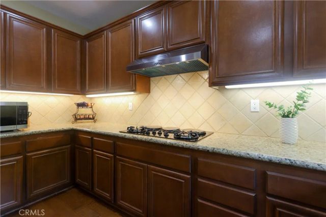 321 Tomko, Placentia, CA 92870