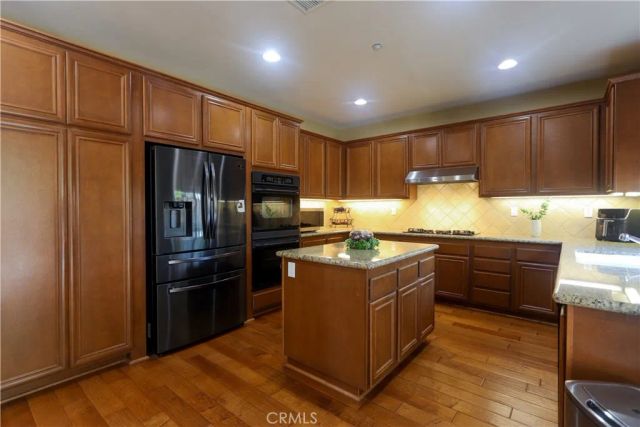 321 Tomko, Placentia, CA 92870