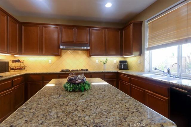 321 Tomko, Placentia, CA 92870