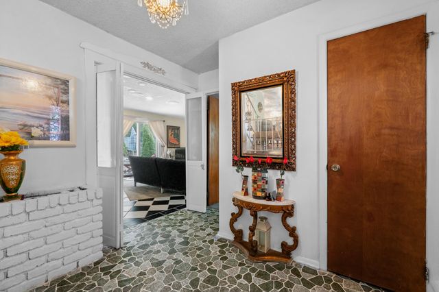 27 SQUIRE CT, Toms River, NJ 08753