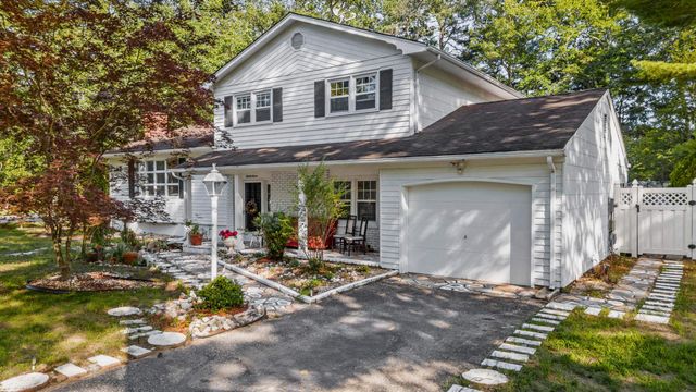 27 SQUIRE CT, Toms River, NJ 08753