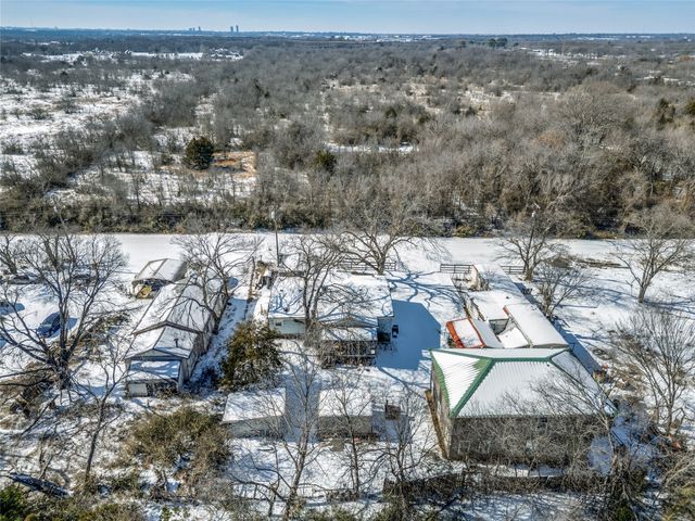 2000 N Trinity Road, Denton, TX 76208