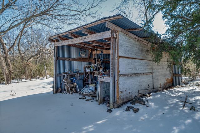 2000 N Trinity Road, Denton, TX 76208