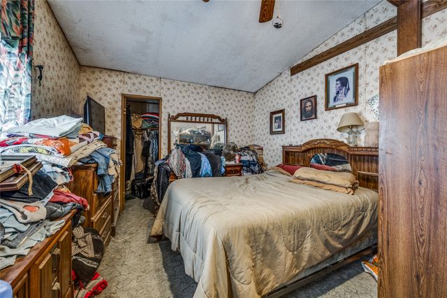 2000 N Trinity Road, Denton, TX 76208