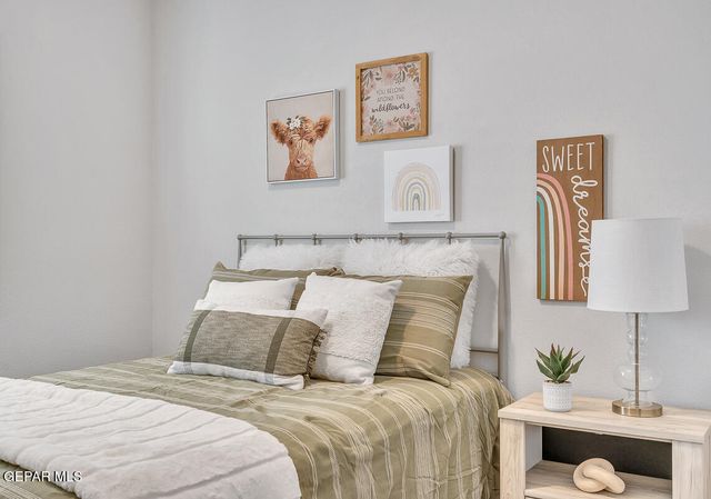 5756 Adamsville Avenue, El Paso, TX 79934