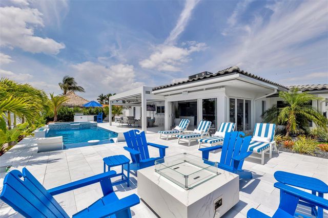 2720 NE 7th Street, Pompano Beach, FL 33062