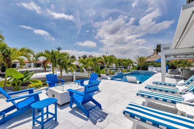 2720 NE 7th Street, Pompano Beach, FL 33062