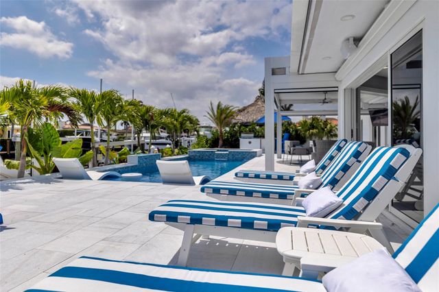 2720 NE 7th Street, Pompano Beach, FL 33062