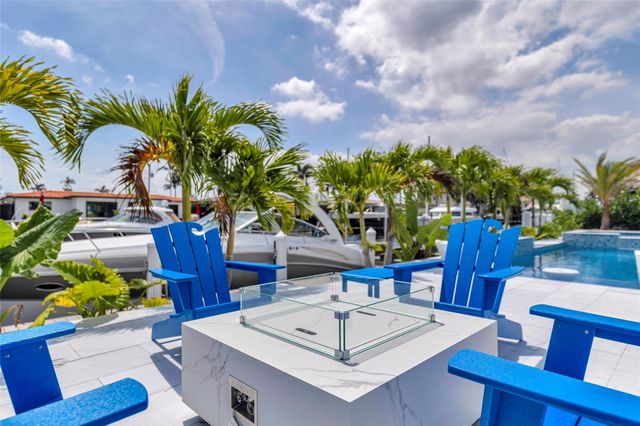 2720 NE 7th Street, Pompano Beach, FL 33062