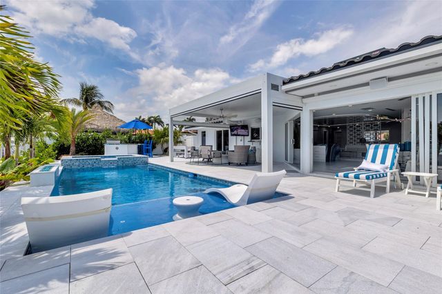 2720 NE 7th Street, Pompano Beach, FL 33062