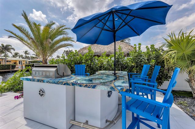 2720 NE 7th Street, Pompano Beach, FL 33062