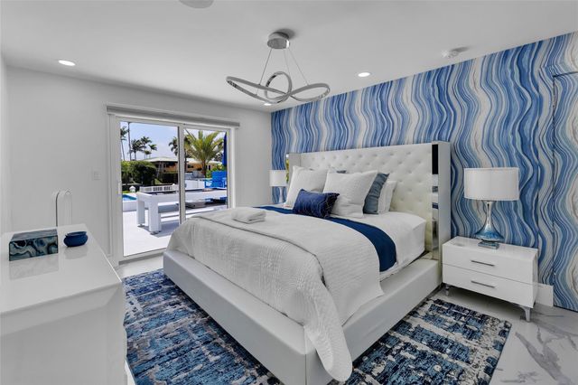 2720 NE 7th Street, Pompano Beach, FL 33062