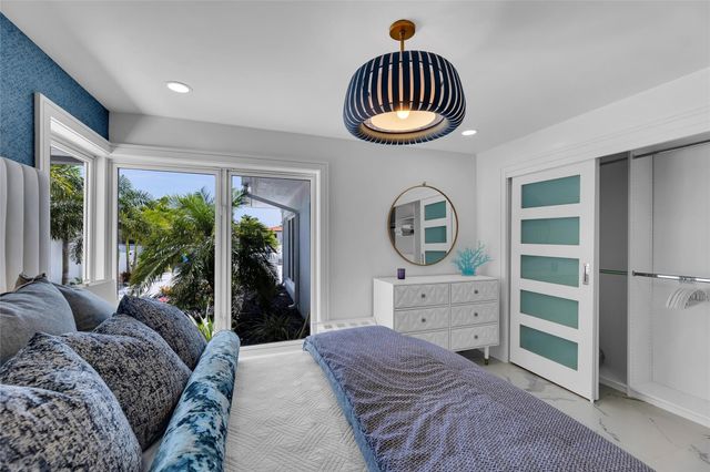 2720 NE 7th Street, Pompano Beach, FL 33062