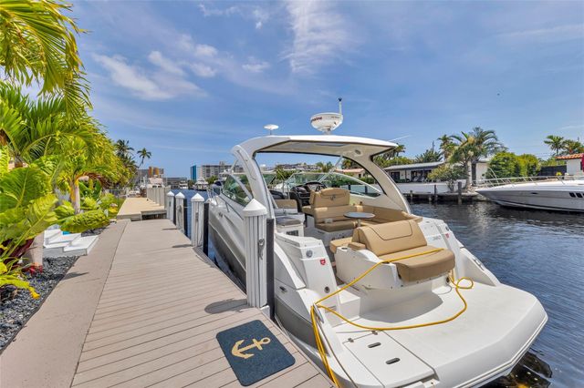 2720 NE 7th Street, Pompano Beach, FL 33062