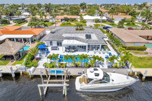 2720 NE 7th Street, Pompano Beach, FL 33062