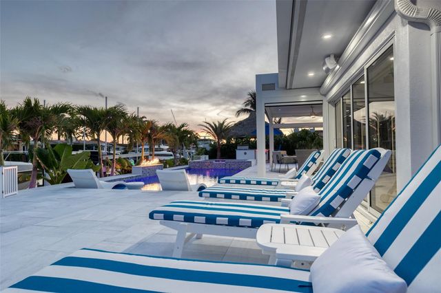 2720 NE 7th Street, Pompano Beach, FL 33062