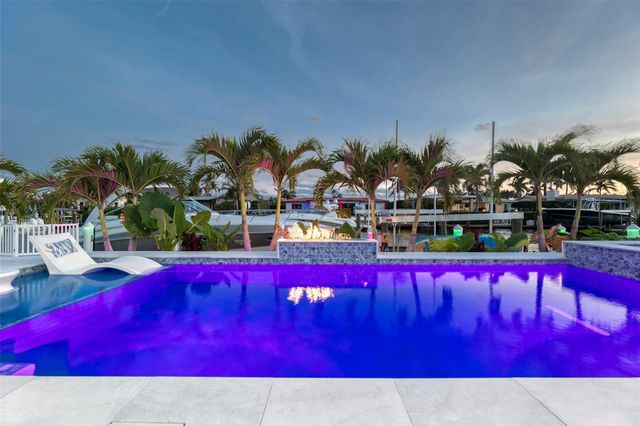 2720 NE 7th Street, Pompano Beach, FL 33062