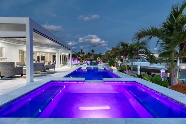 2720 NE 7th Street, Pompano Beach, FL 33062