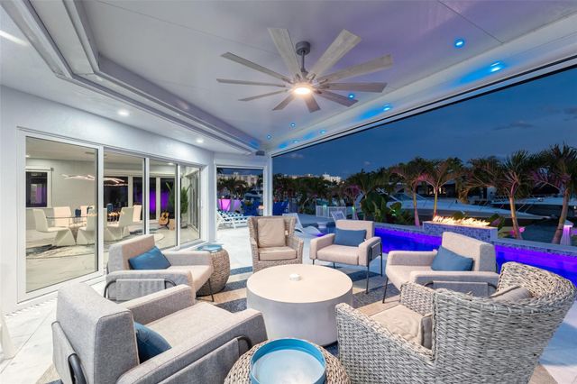 2720 NE 7th Street, Pompano Beach, FL 33062