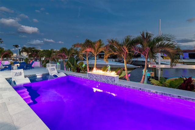 2720 NE 7th Street, Pompano Beach, FL 33062