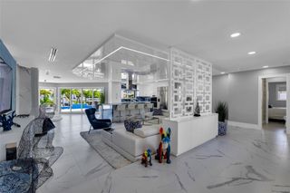 2720 NE 7th Street, Pompano Beach, FL 33062