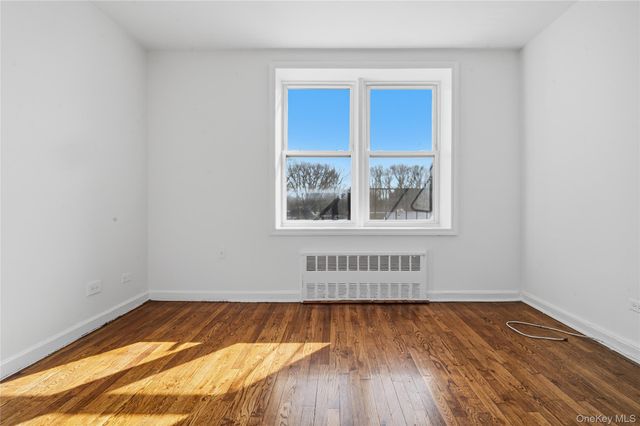 7510 Yellowstone Boulevard 5F, Rego Park, NY 11374