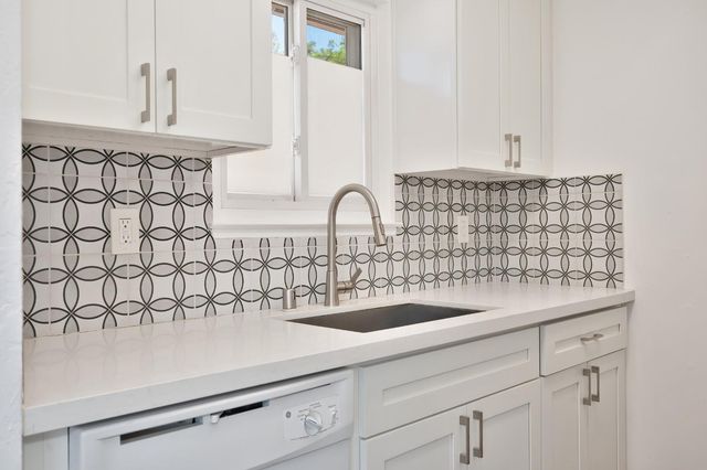 10807 Coloma Rd #4, Rancho Cordova, CA 95670
