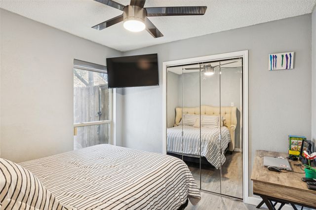 448 Arbor Creek Drive, Euless, TX 76039