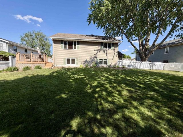 3210 Thornton Drive, Janesville, WI 53548